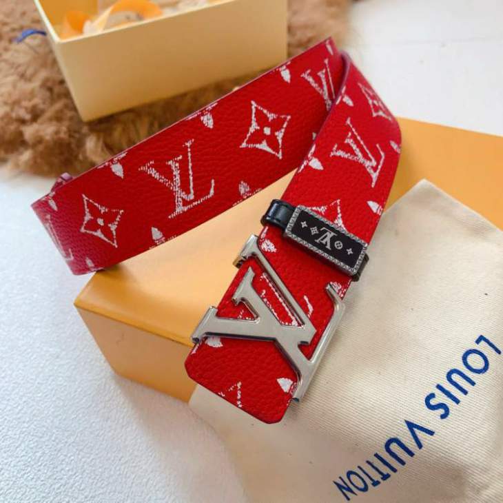 Picture of Louis Vuitton Belts _SKUfw230103481fw